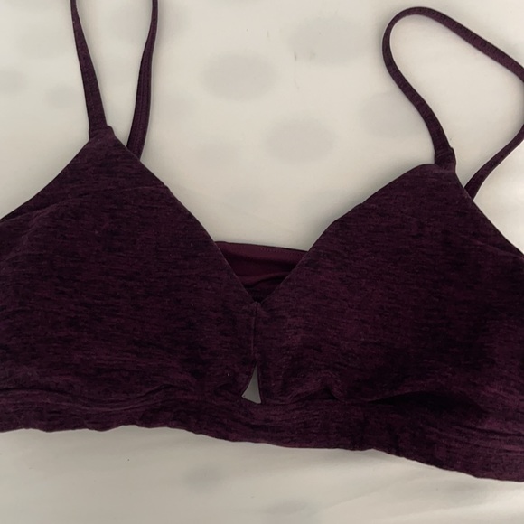 Alo sports bra - Picture 6 of 6